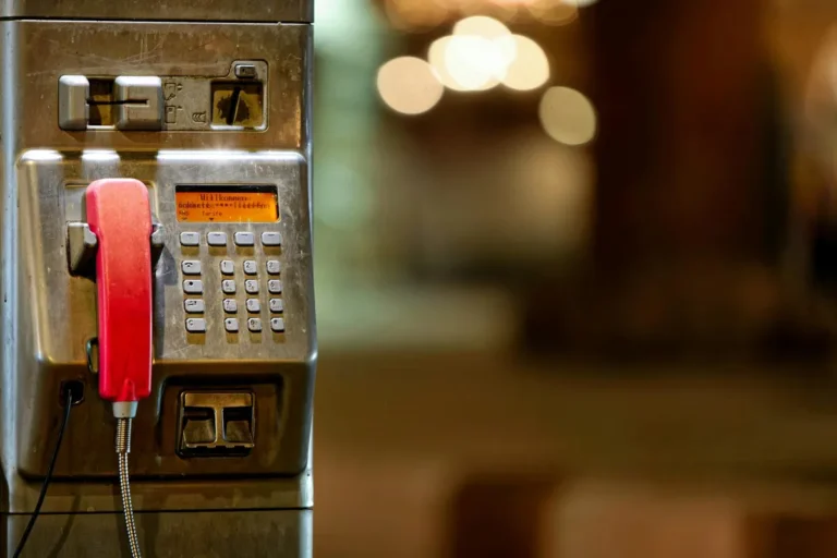 On the Quiet Disappearance of Voice