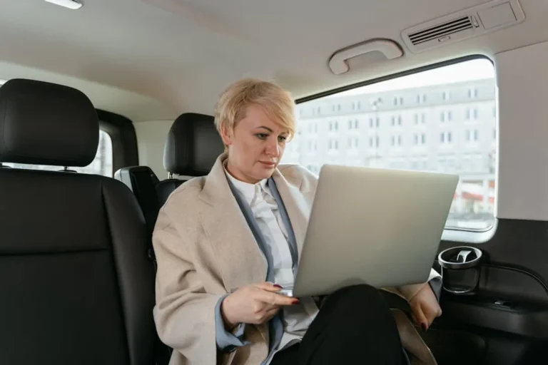 Hoptraveler Explained: Features, Search Intent, and Safer Alternatives