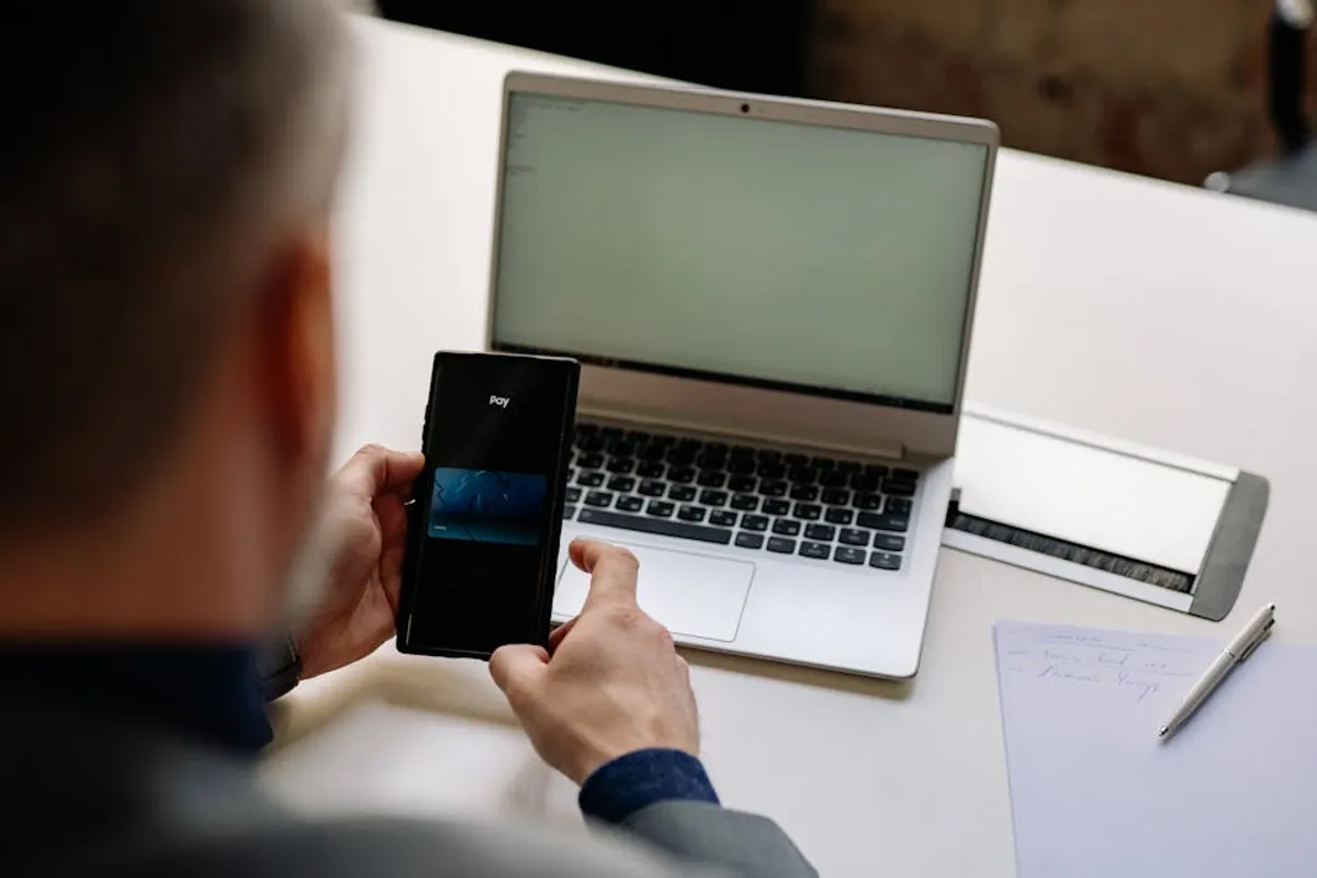 Insta Save: What It Is, How It Works, and Safer Alternatives