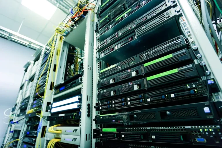 Theffadvanceserver Explained: Features, Search Intent, and Safer Alternatives
